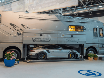 Recreational vehicle RV