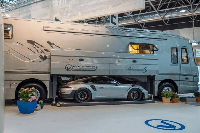 Recreational vehicle RV